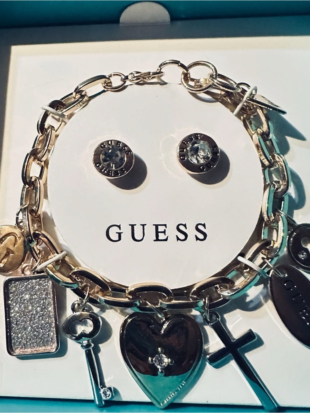 Guess Bracelet with Earrings (Jewelry)